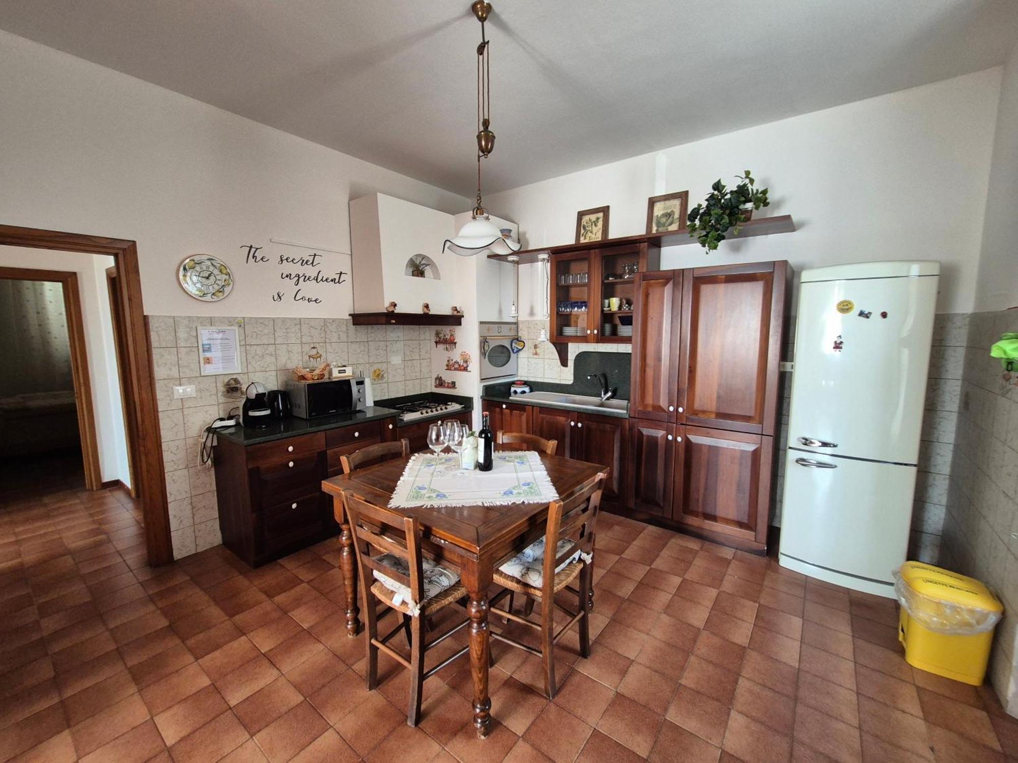 Appartamento A Casa Di Gina Rosignano Solvay Esterno foto