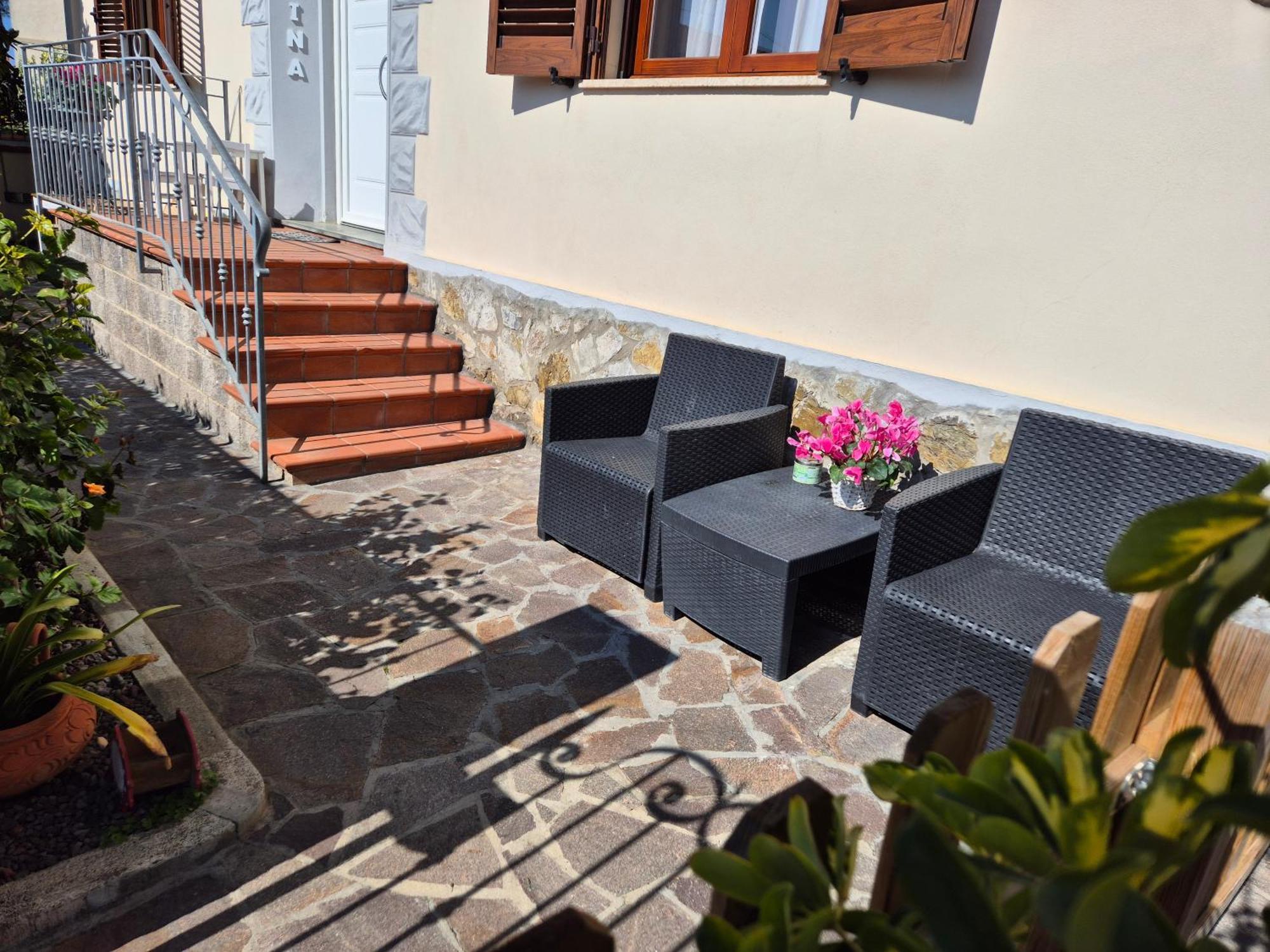 Appartamento A Casa Di Gina Rosignano Solvay Esterno foto